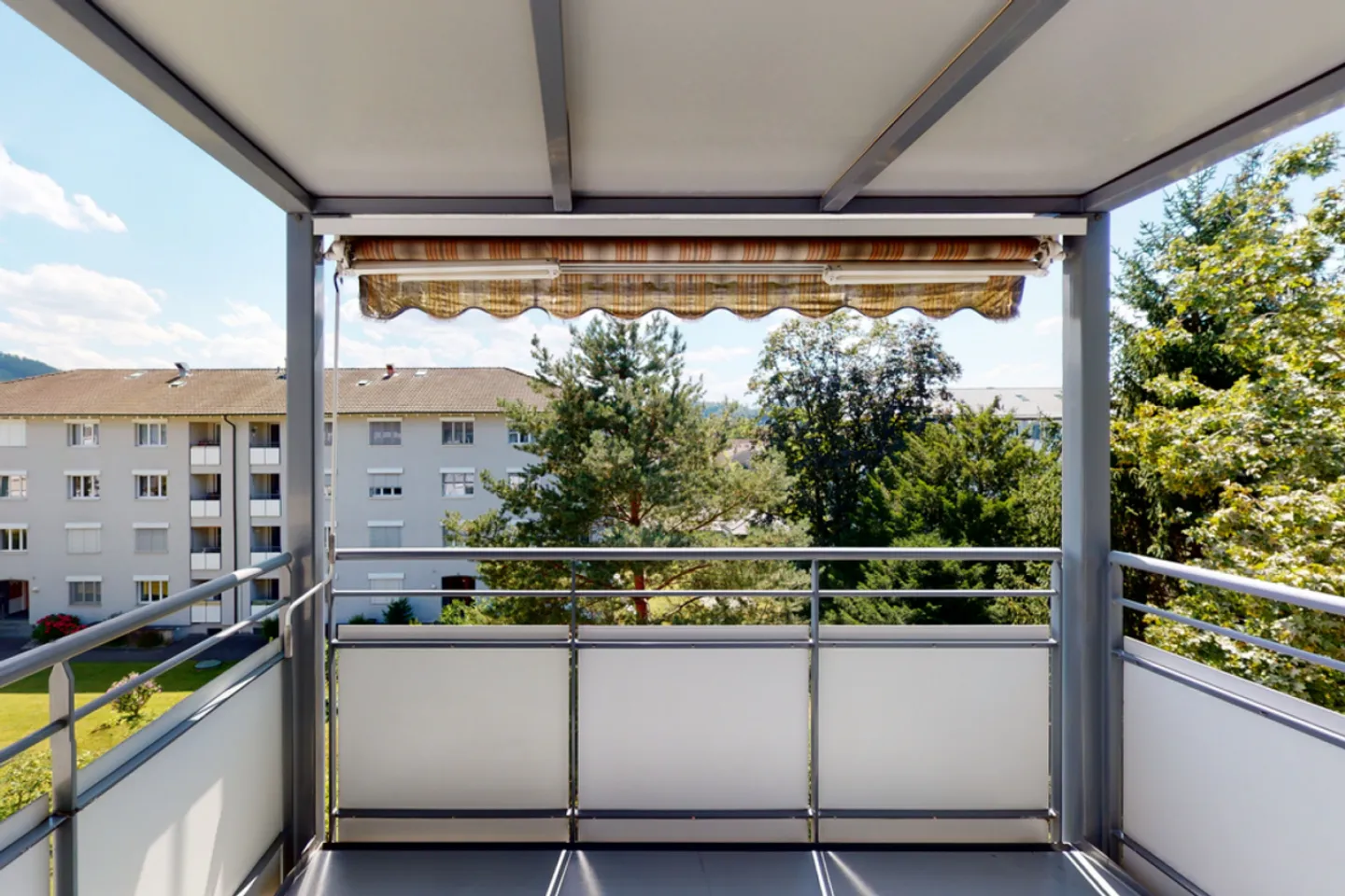 Charmante Wohnung mit Balkon - Foto 1 von 10
