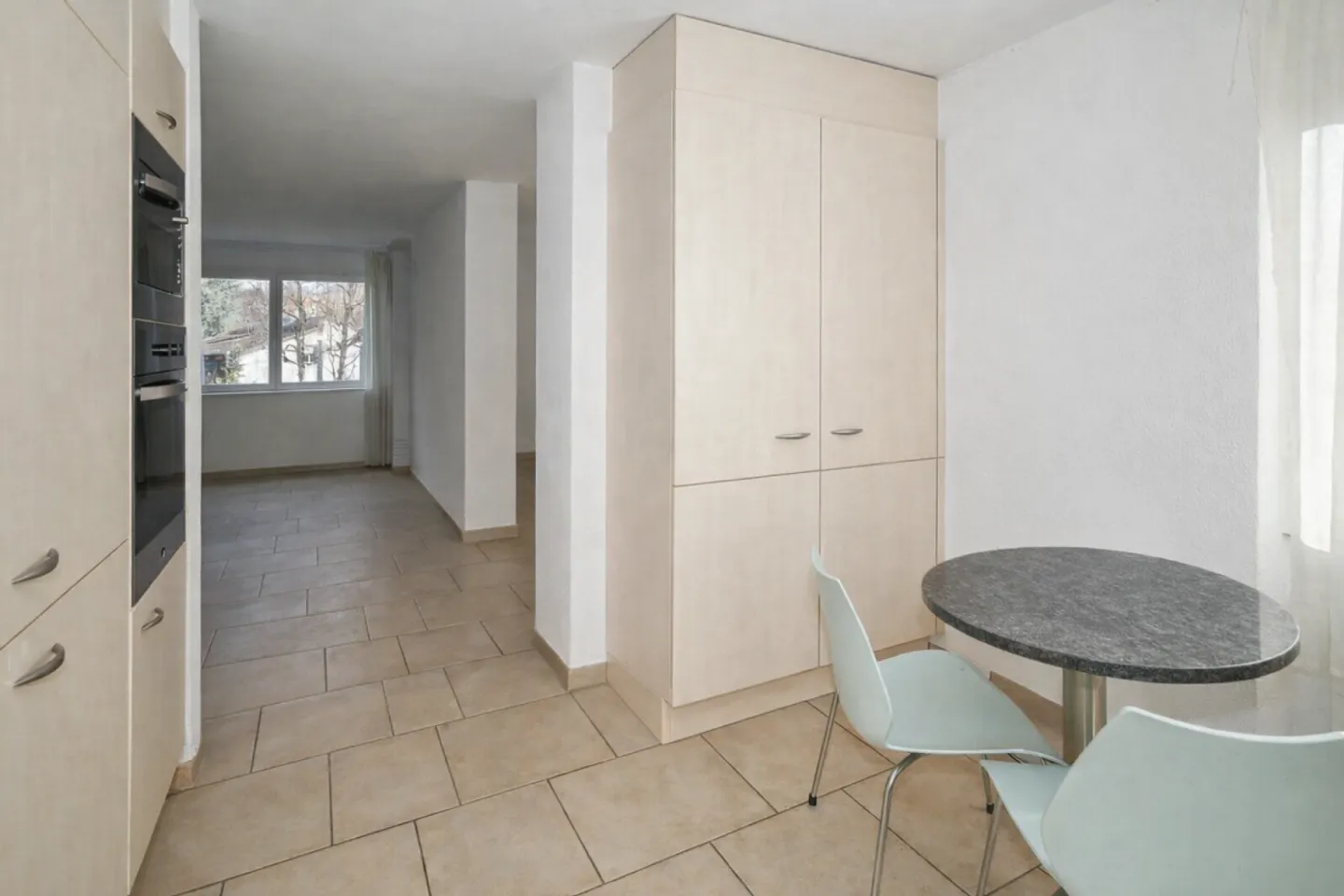 Charmante Wohnung in Binningen - Foto 7 von 13