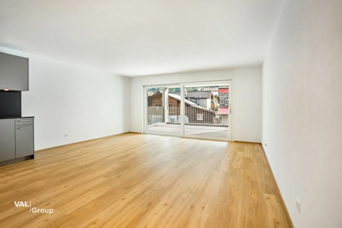 Modernes Apartment im Rhonetal - Foto 3 von 11