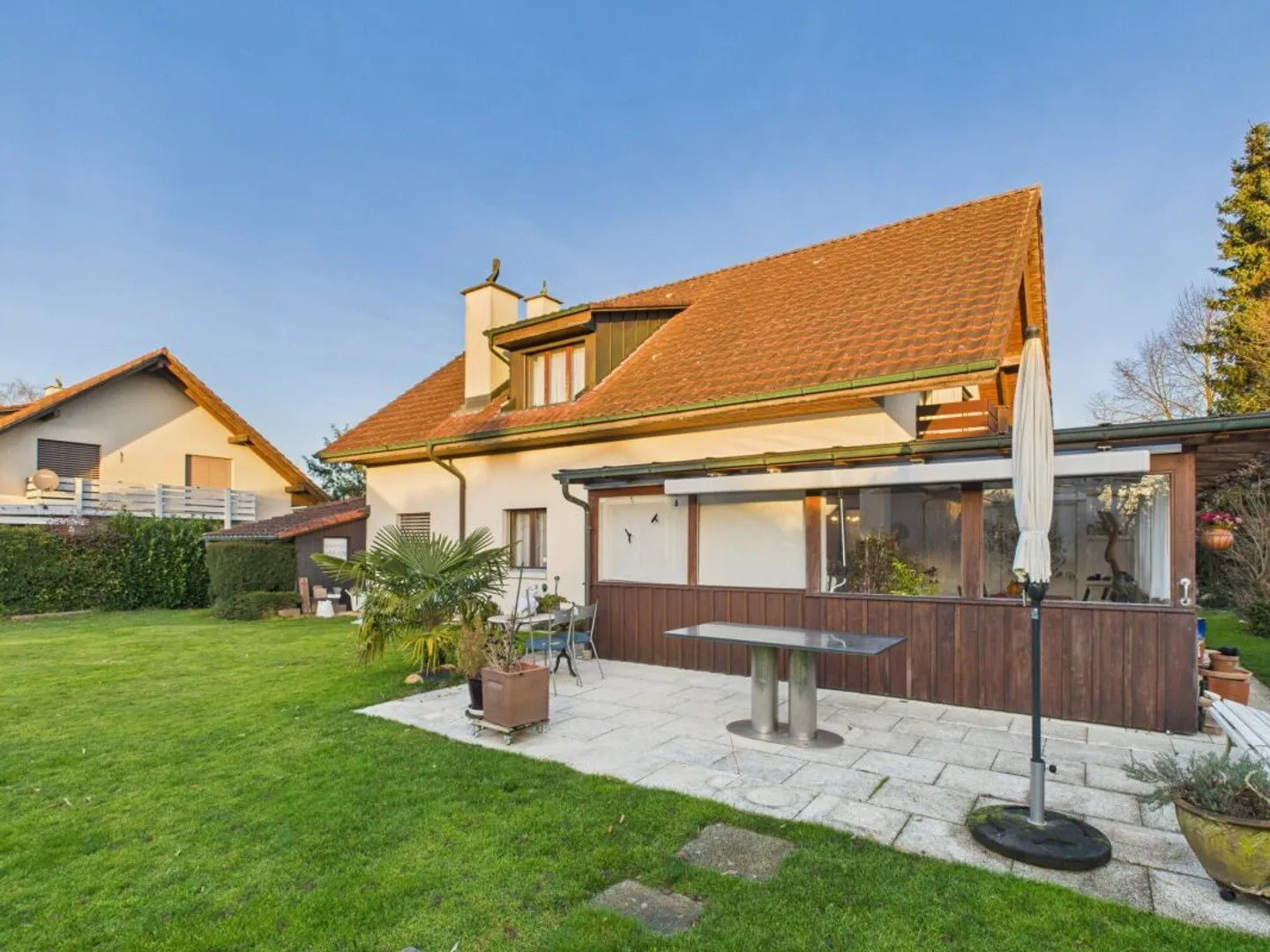 Familienparadies mit Garten - Foto 1 von 13