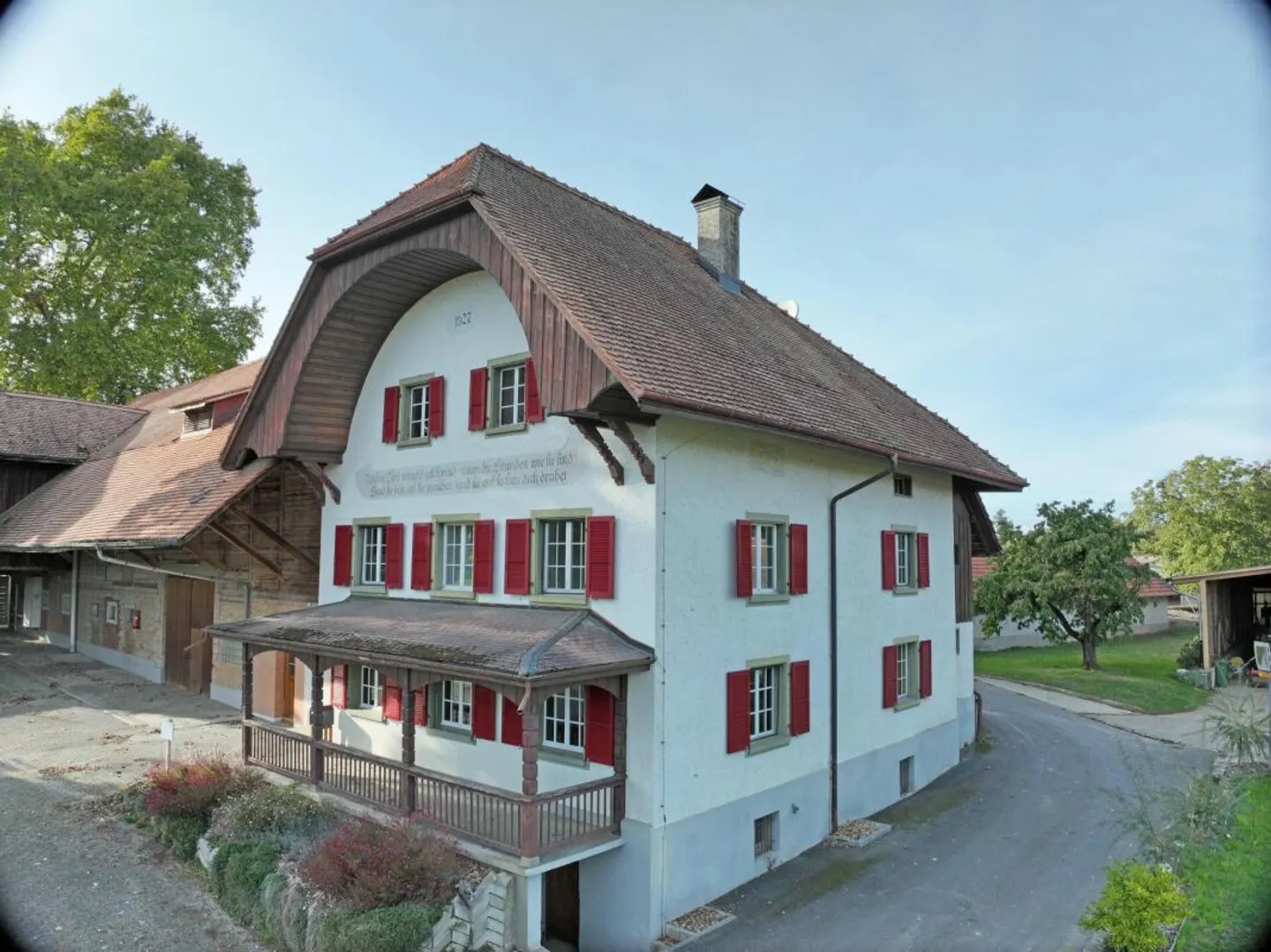Appartement de 6,5 pièces dans une ferme - Photo 5 sur 13