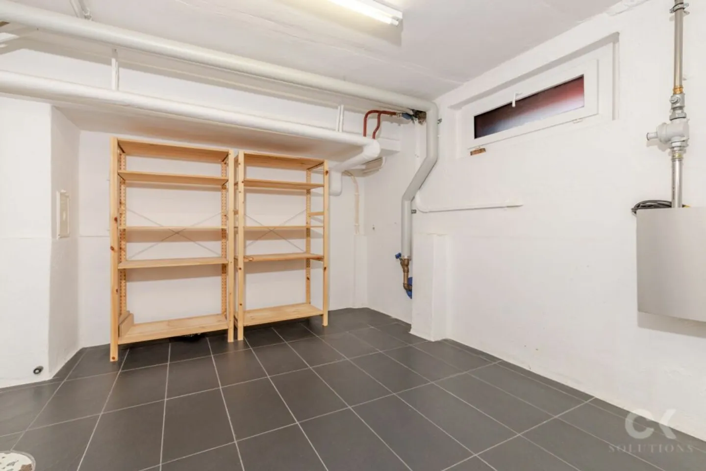 3-Room Gem with Investment Potential - Photo 11 of 12