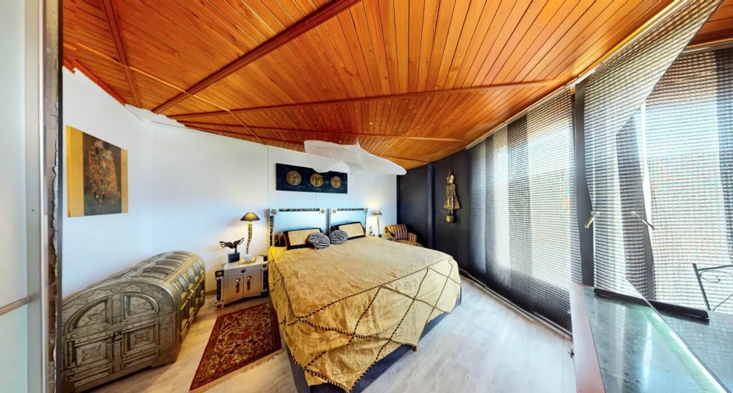Versatile Use Potential for Multi-Generational Living and Investors - Photo 10 of 13