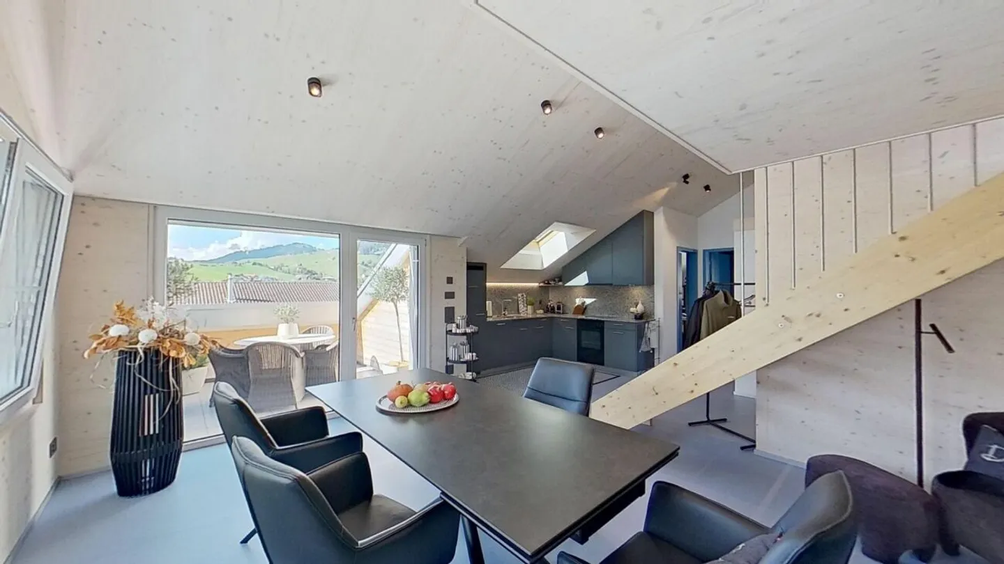 Appartement en duplex spacieux dans un nouveau bâtiment - Photo 3 sur 12
