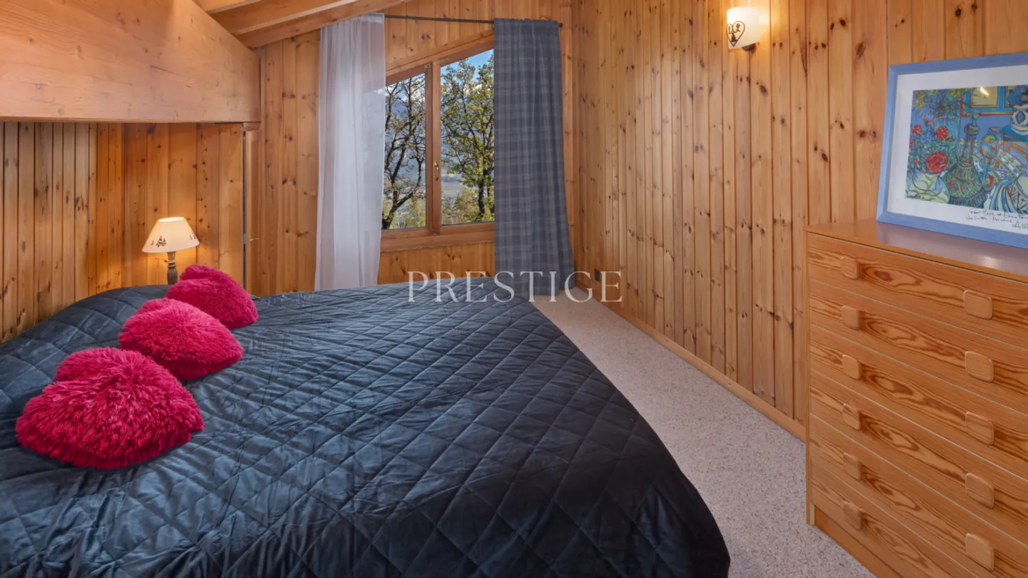 Chalet avec SPA - Vue panoramique & grand terrain - Photo 12 sur 13