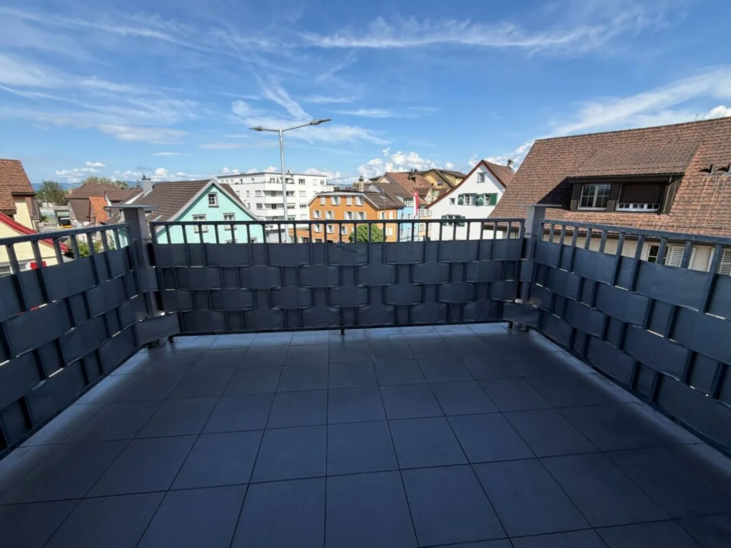 4.5-room penthouse apartment in a central location - Photo 4 of 11