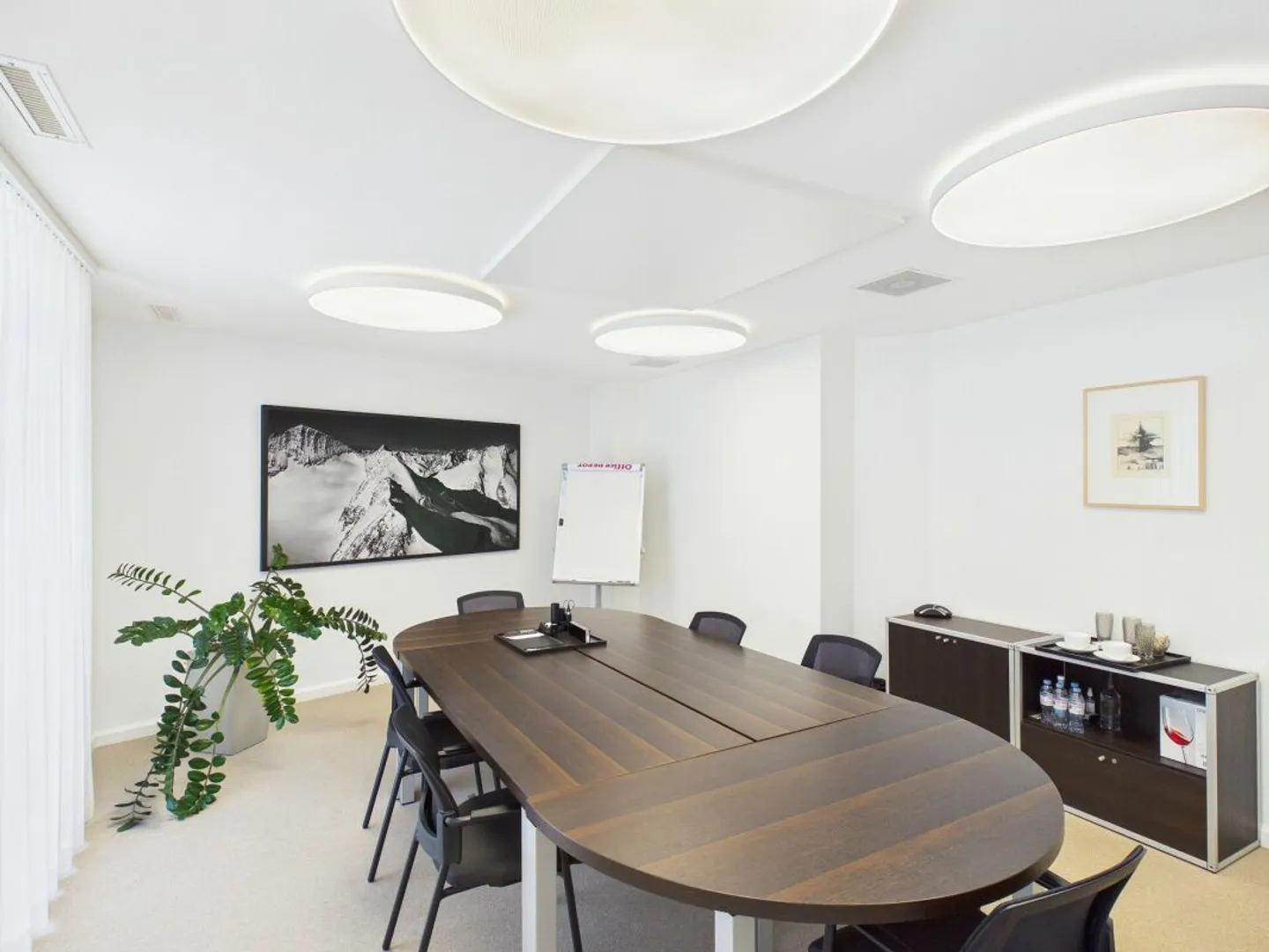 High-quality office in the heart of Zurich - Representatively working at Bleicherweg - Photo 3 of 13