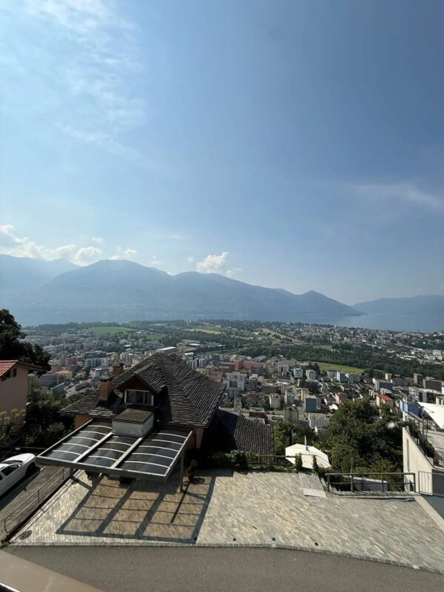 LOCARNO MONTI - SECONDARY RESIDENCE - 2.5-room apartment for rent - Photo 9 of 13