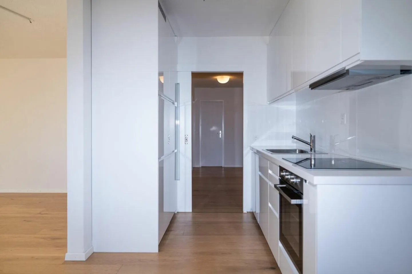 Modernes 3.5-Zimmer-Apartment - Foto 4 von 9