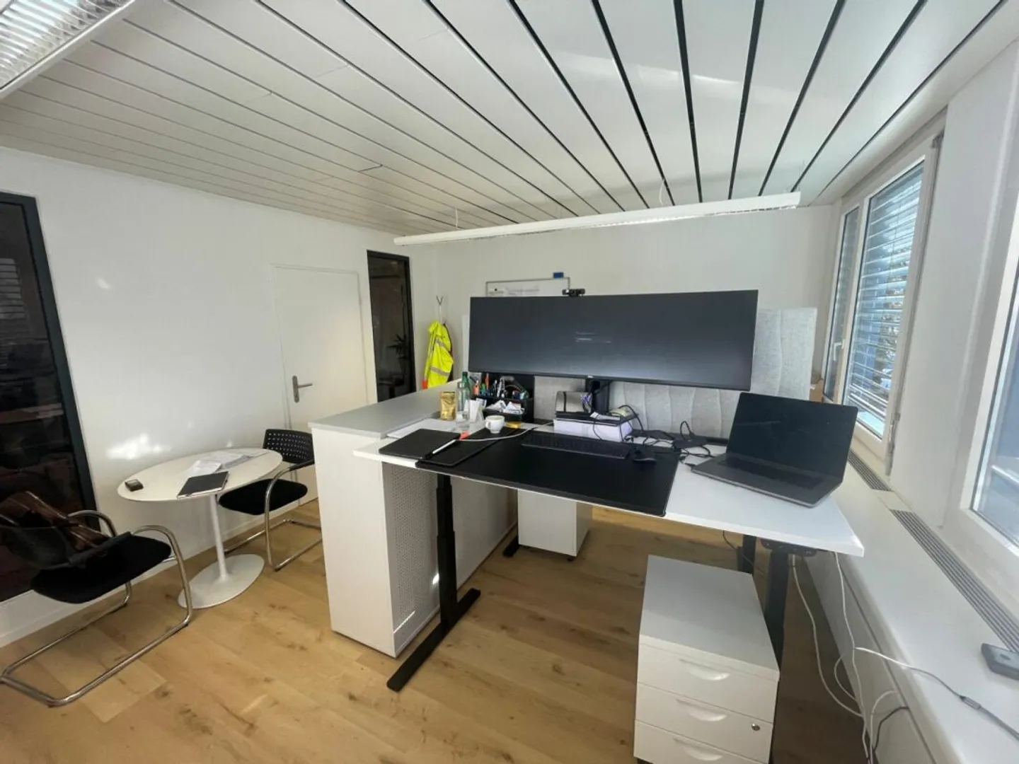 Exclusive office space for rent - Zürichstrasse 110b, Adliswil - Photo 5 of 6