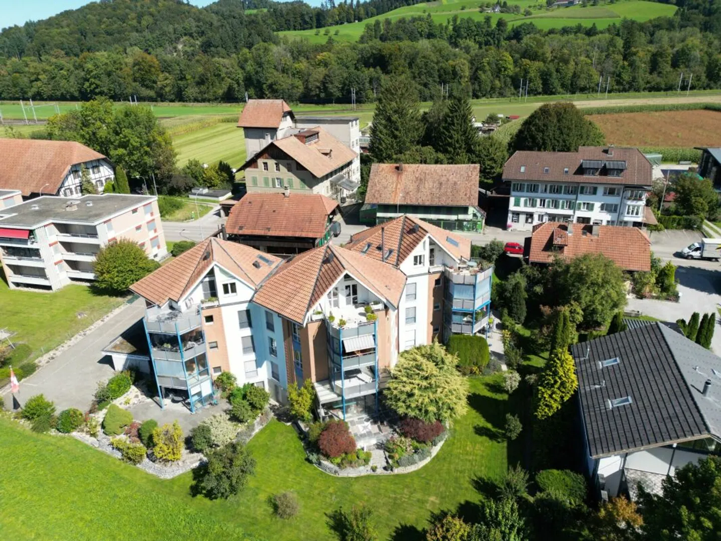 Spacious Penthouse with Gallery! - Photo 1 of 12