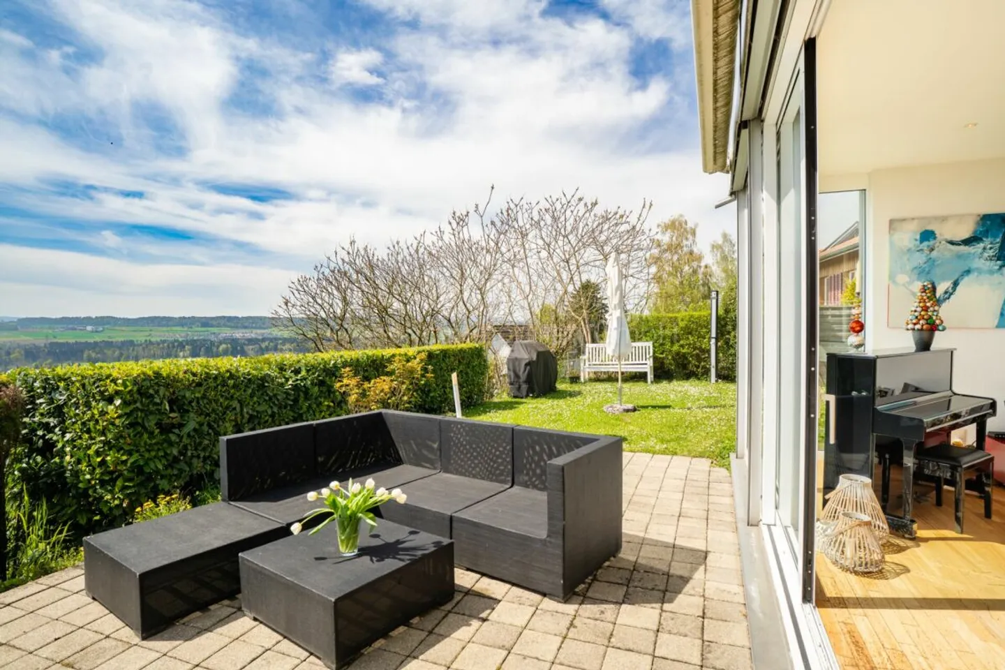 Maison individuelle de 6,5 pièces avec vue de rêve - Photo 2 sur 13