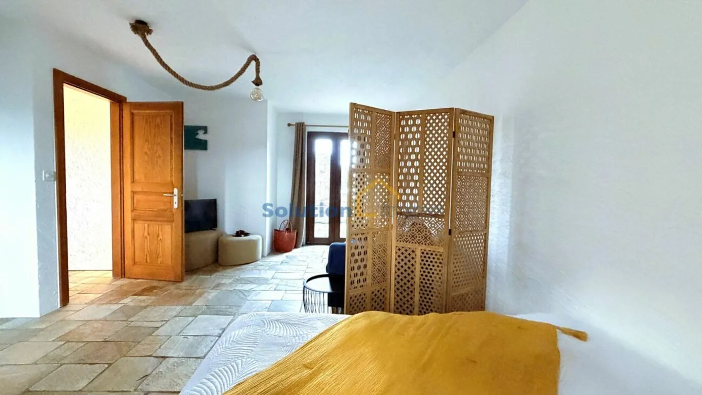 Superb 2.5 room apartment, large terrace, a stone's throw from the lake - Photo 11 of 13