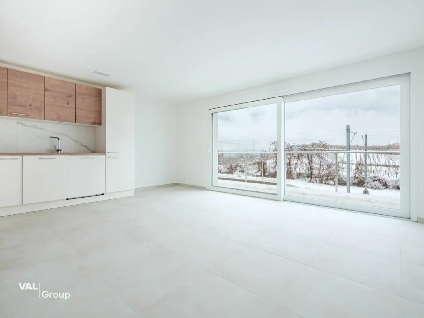 Posizione centrale, bellissimo appartamento luminoso di 3,5 stanze. - Foto 1 di 12