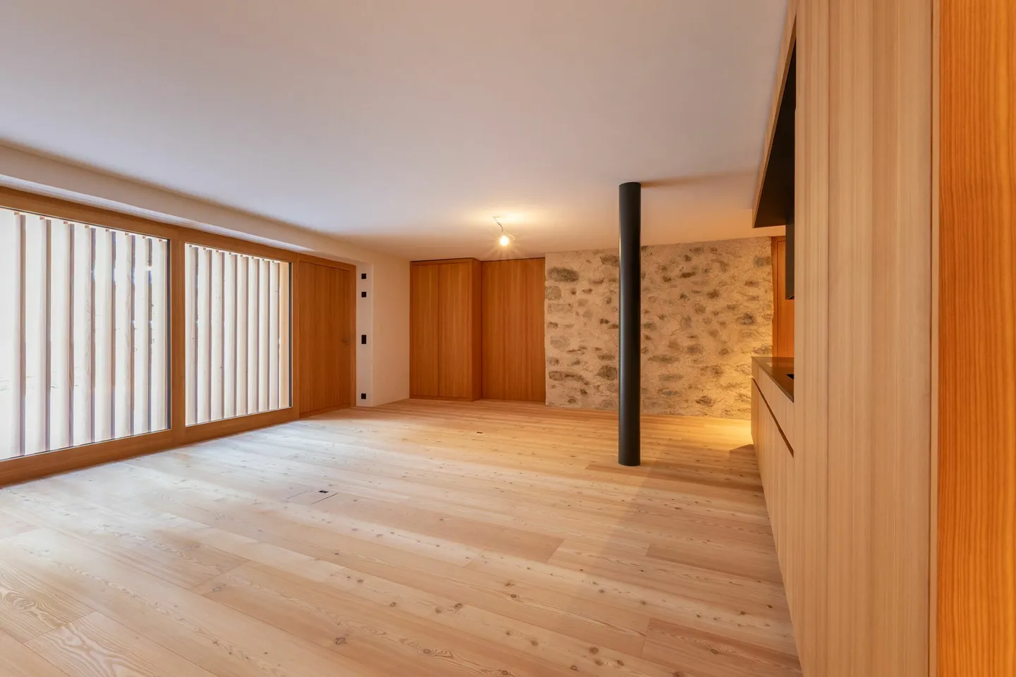 Modernes Apartment im historischen Haus - Foto 1 von 4