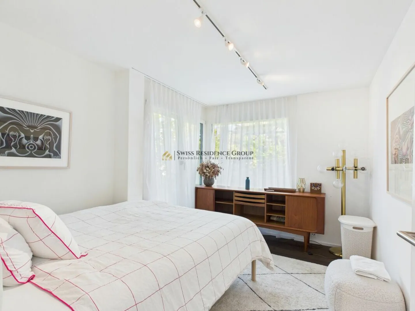 High-quality expansion standard with a dream garden in a south-facing location - Photo 10 of 13