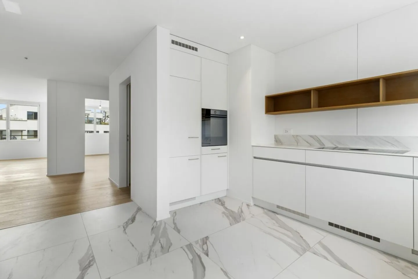 Attractive and quietly located apartment - Photo 3 of 10