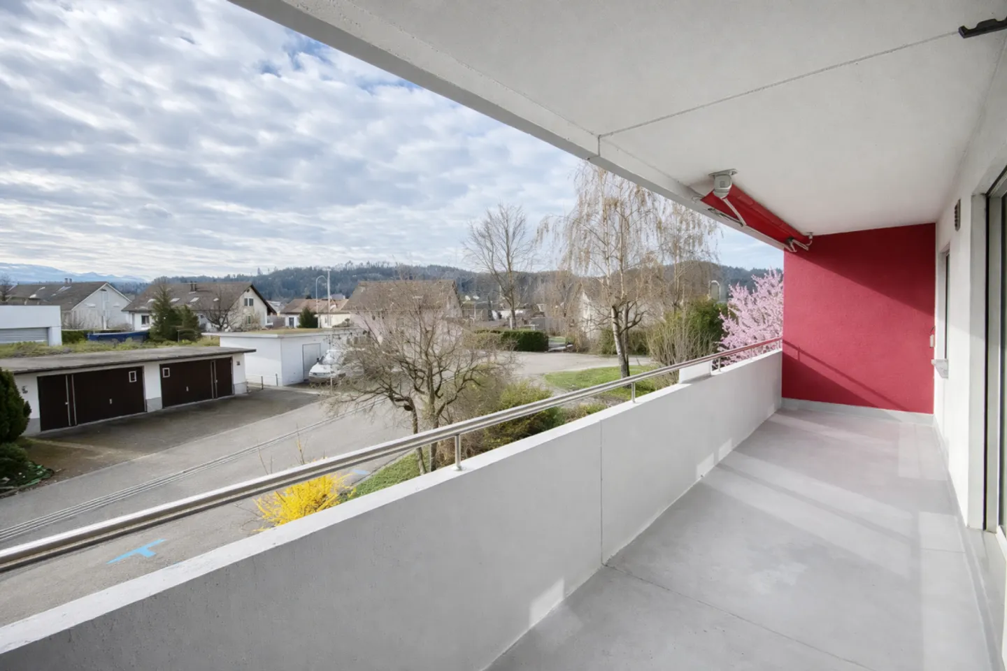 Attractive 2.0-room apartment with large balcony - Photo 8 of 12