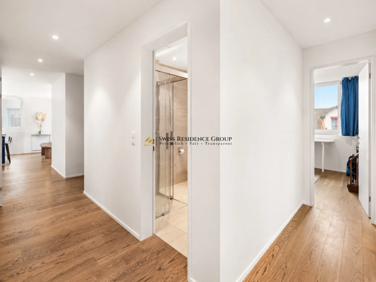 Modern ownership standard with lake and mountain view - Photo 8 of 13