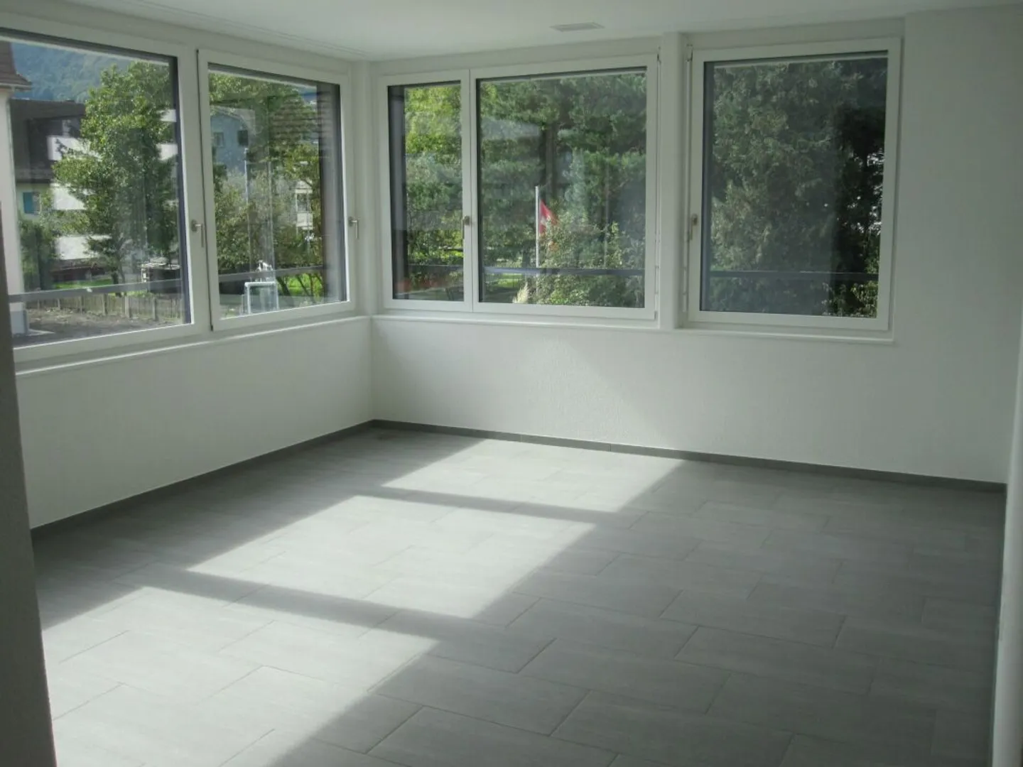 Appartement central et moderne - Photo 4 sur 7