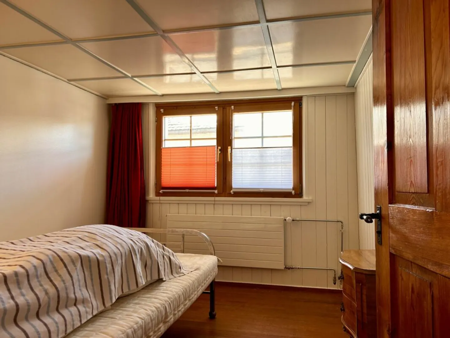 Well-maintained 6-room semi-detached house in historic district - Photo 6 of 13