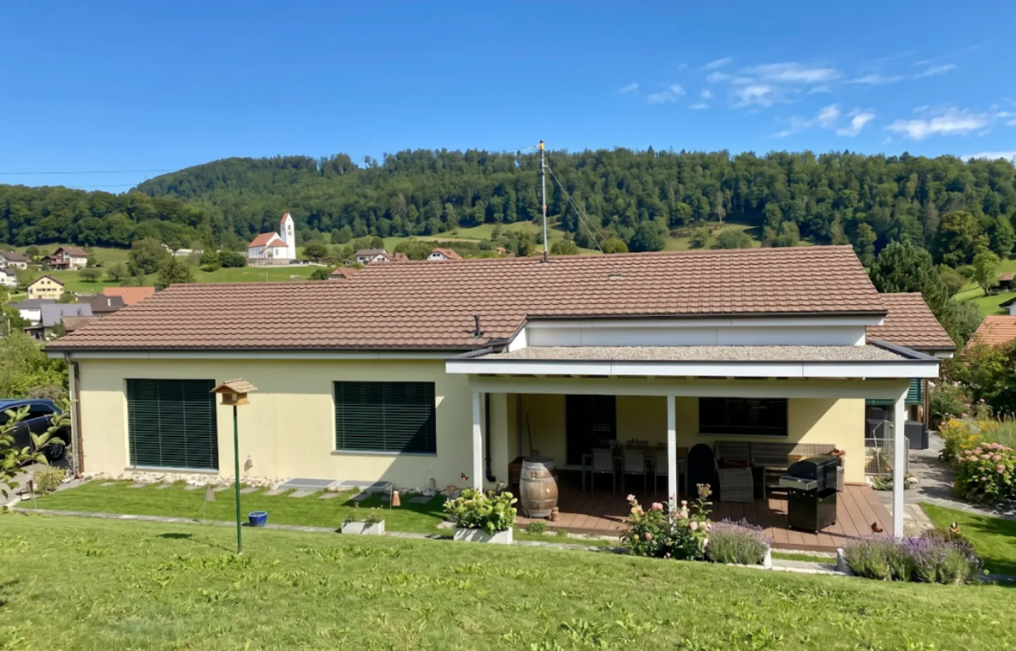 Modernes Familienglück mit Fernsicht und exklusiver Ausstattung - Foto 1 von 13