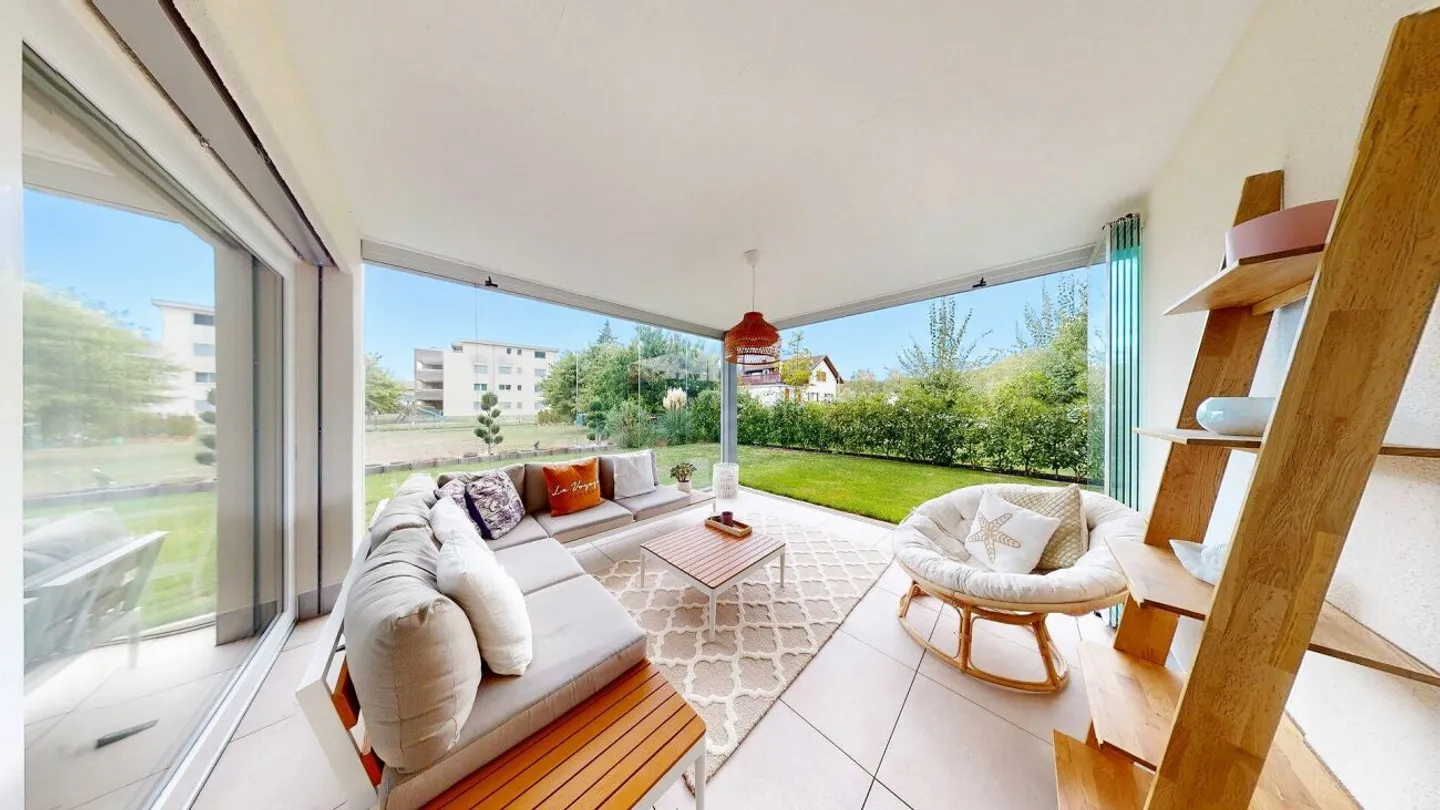 Gioiello residenziale sulla Reuss - con 200 m² di felicità in giardino - Foto 3 di 13