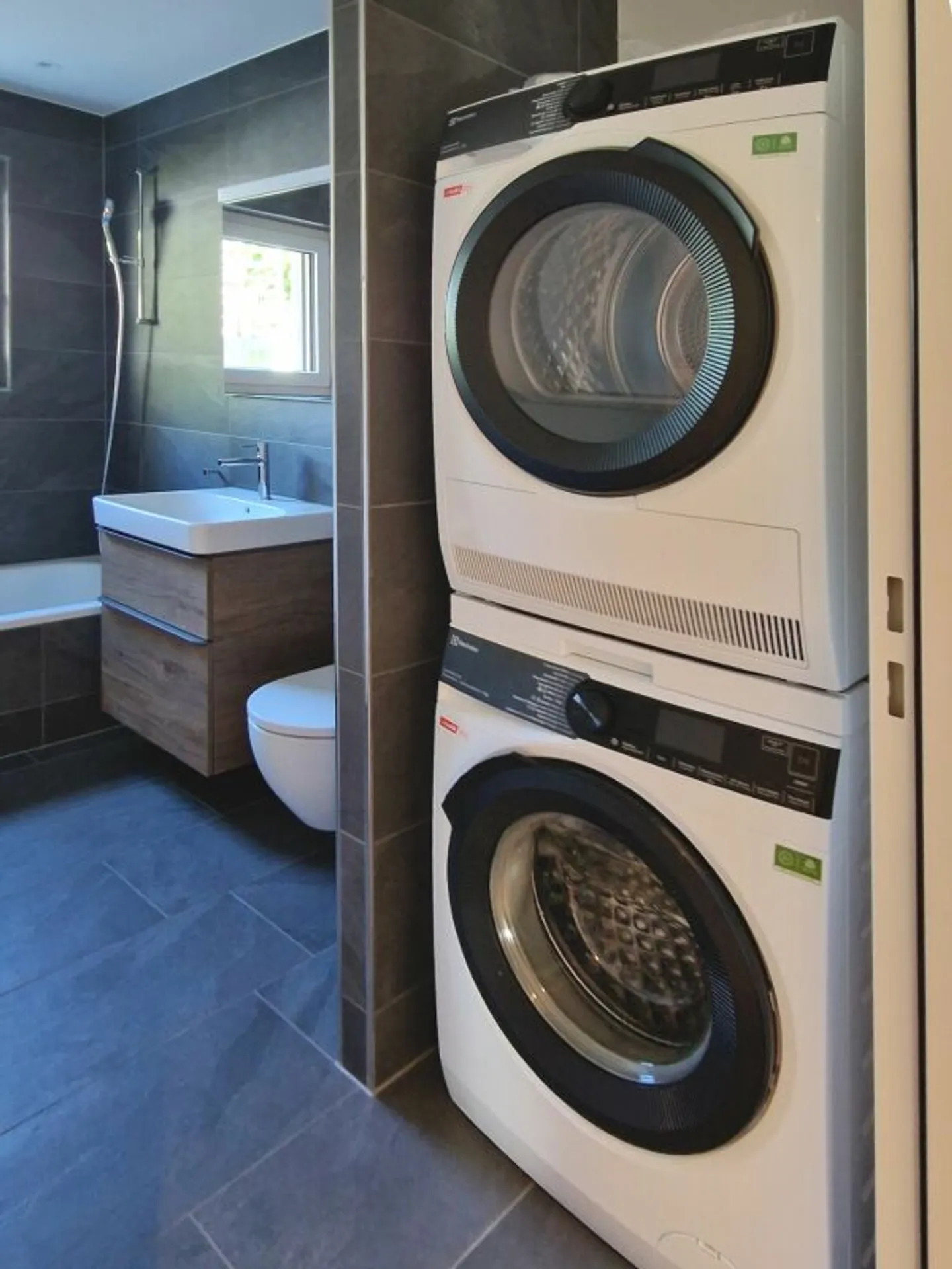 Urban living, relaxed living: modern 4.5 room garden apartment - Photo 10 of 13