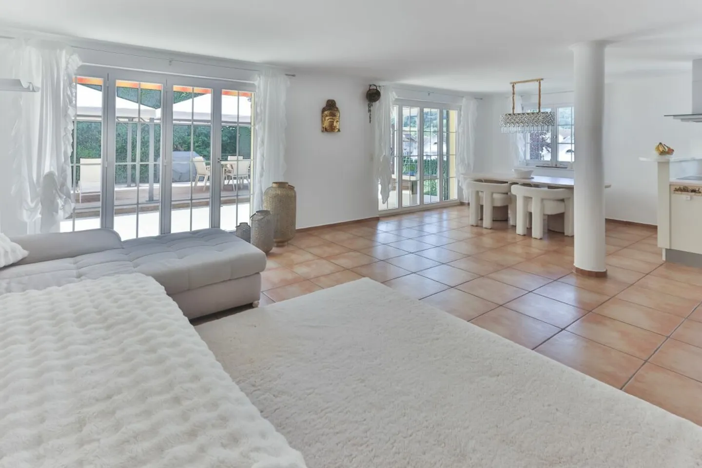 Exklusives Landhaus mit Pool - Foto 8 von 13