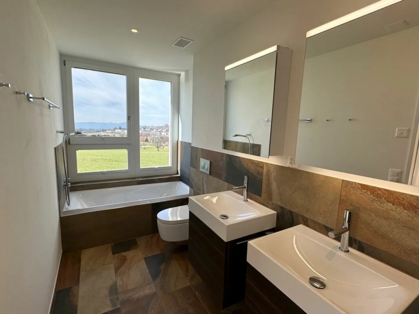 Nido d'aquila con vista libera - Foto 9 di 9