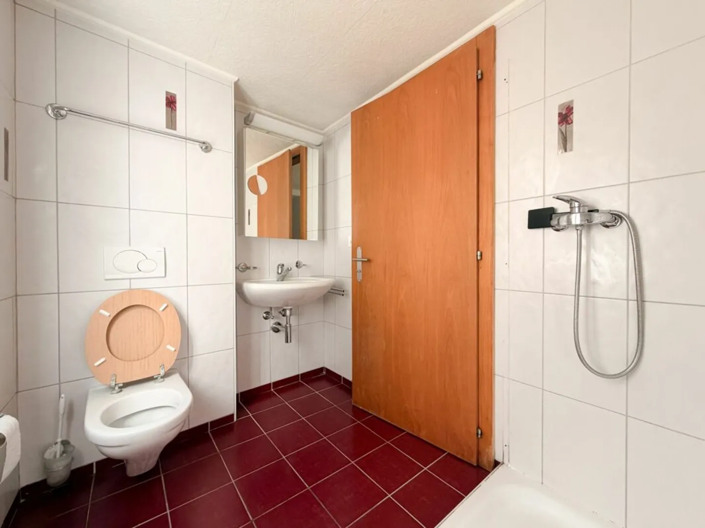 À louer : Maison de village contigu de 6.5 pièces - Photo 9 of 13