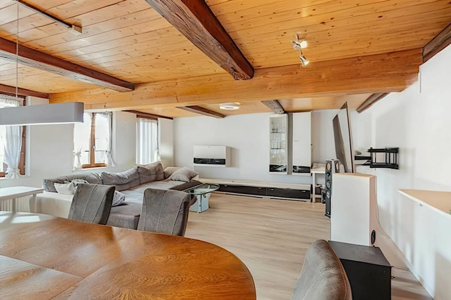 Charmante 4.5-Zimmer Maisonette - Foto 2 von 13