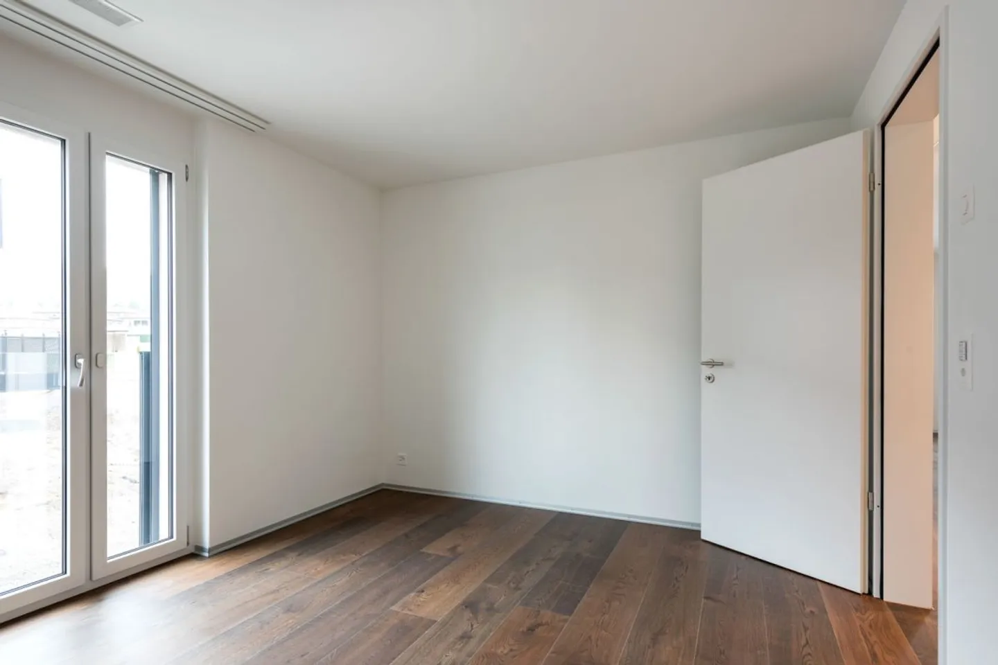 Appartement moderne et élégant dans un immeuble bien entretenu ! - Photo 4 sur 9