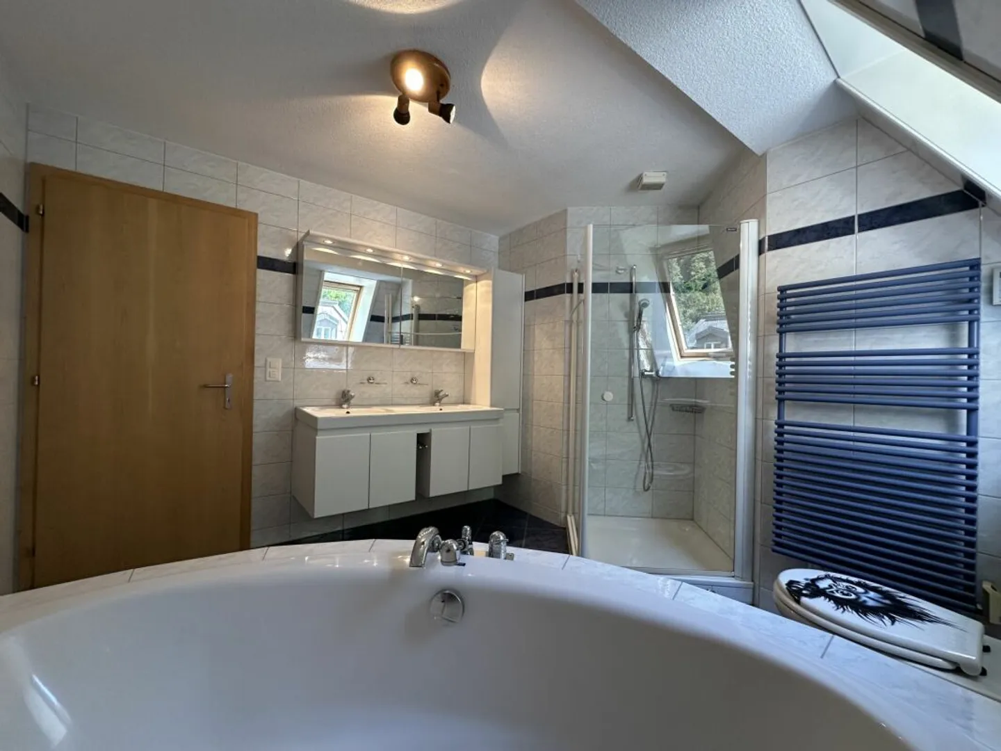 6 Zimmer Dachwohnung direkt beim Bahnhof Linthal - Photo 11 sur 13