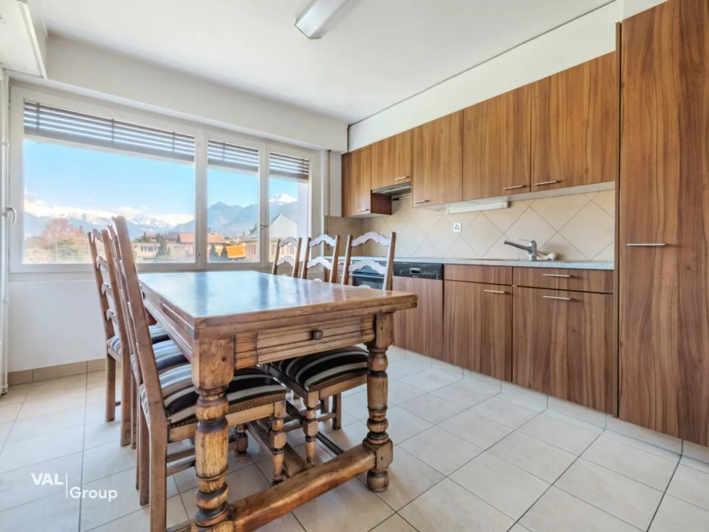 3.5 stanze a Pramagnon, grandi stanze e vista - Foto 4 di 9