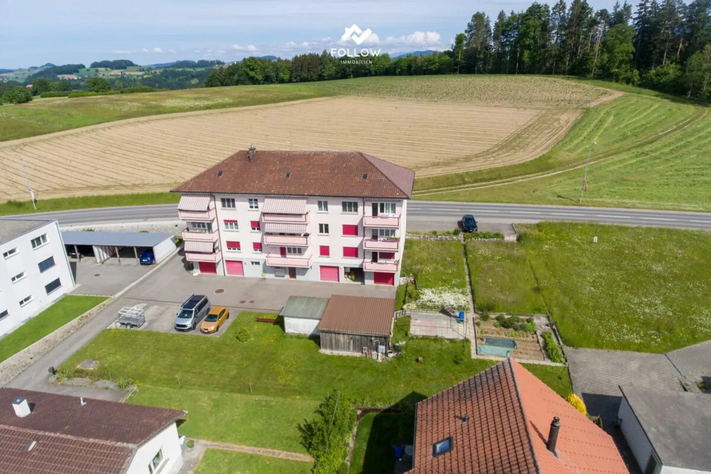 Mehrfamilienhaus mit Potenzial - Foto 3 von 13