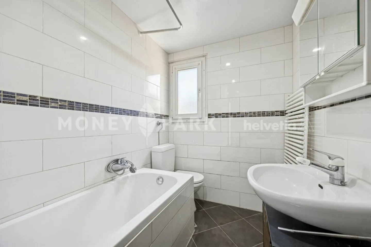 Einfamilienhaus mit 7 Zimmern - Foto 11 von 13