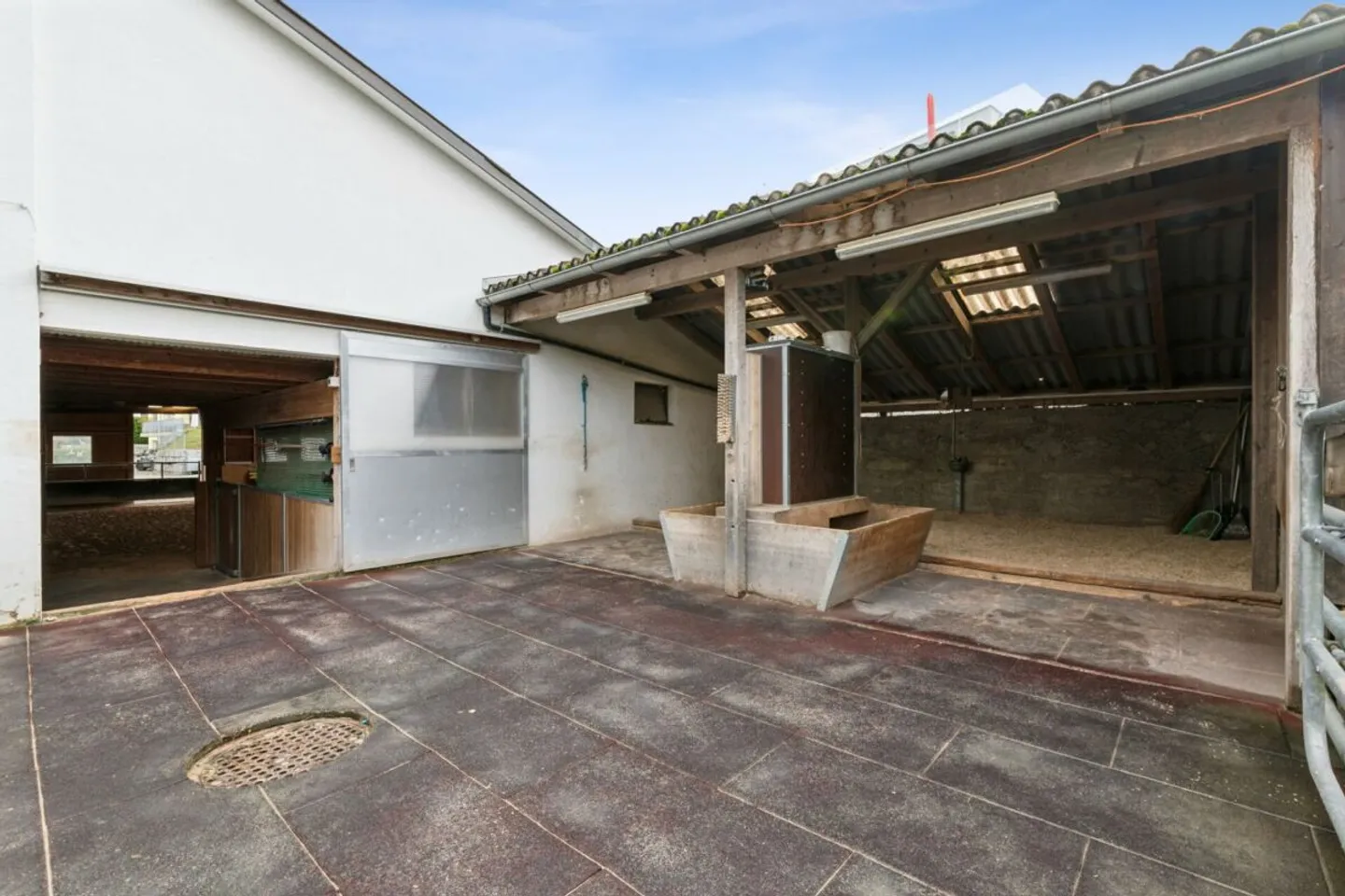 FERME RÉNOVÉE AVEC POTENTIEL D'EXTENSION - Photo 12 sur 13