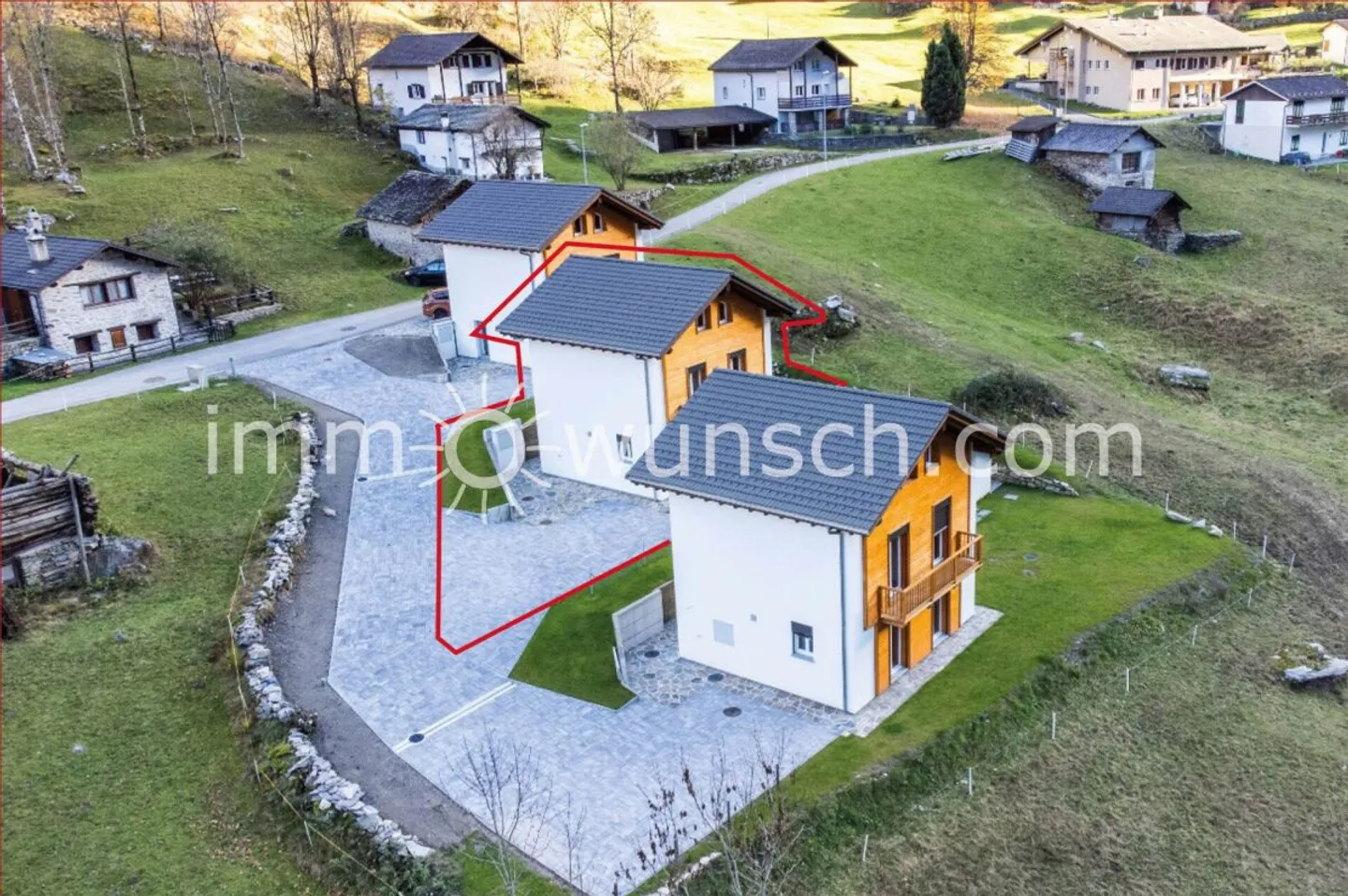 Chalet «Mezzo» in Selma: modern, hell, mit Gartenbereich und Parkplatz - Foto 1 von 13