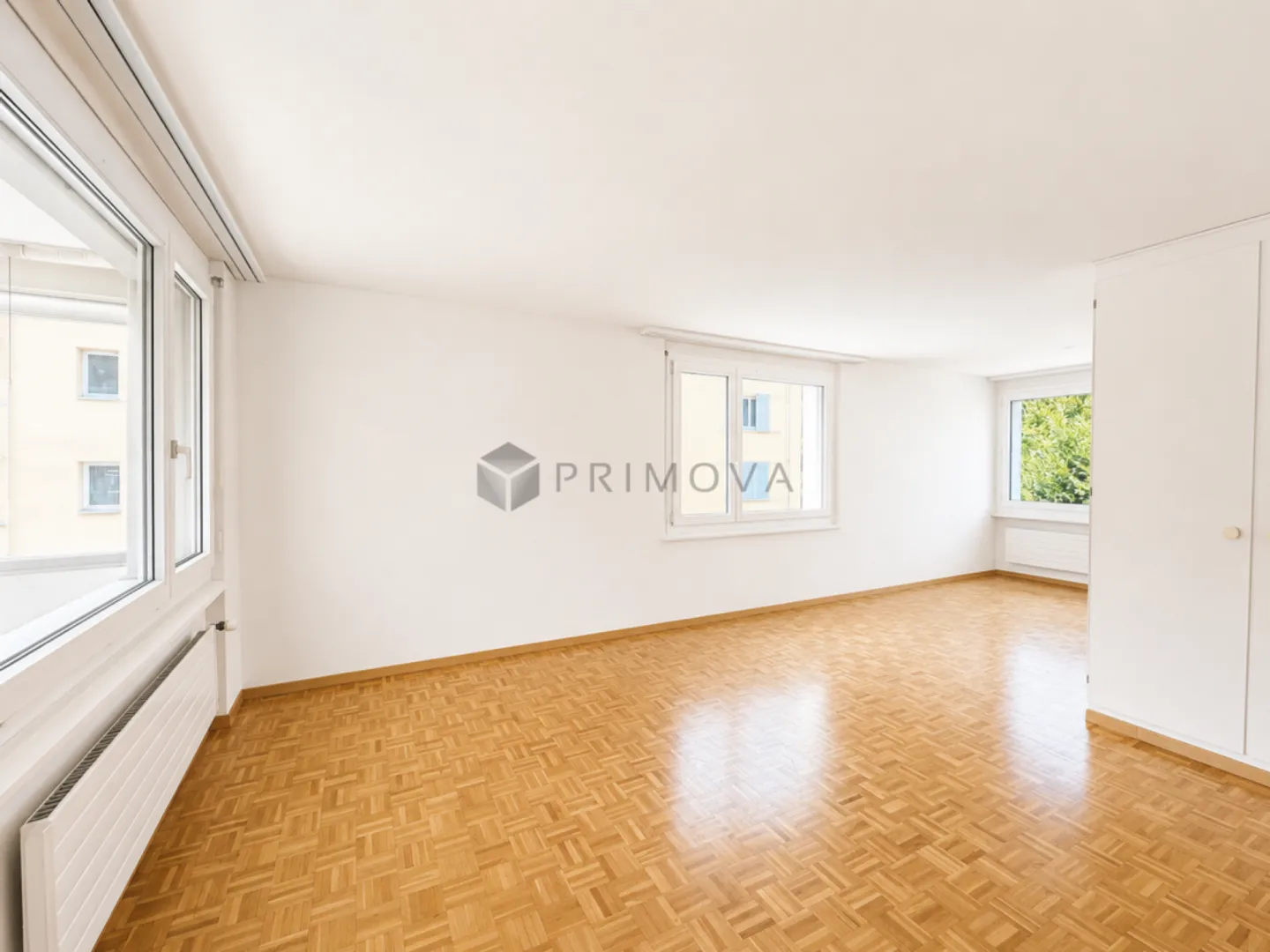 Appartamento luminoso con vista panoramica in una posizione popolare a Horw da progettare! - Foto 2 di 13