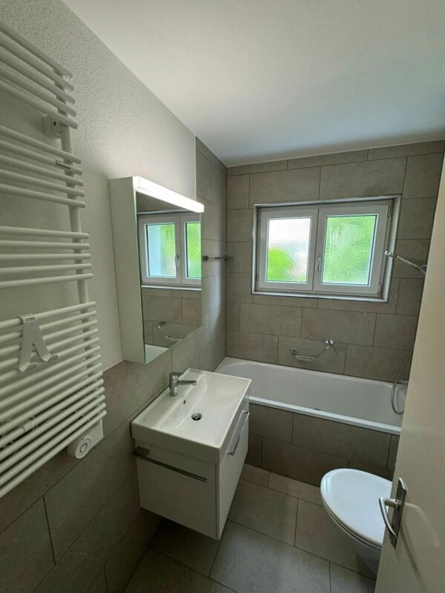 Apartment in a small multi-family house - Photo 7 of 10