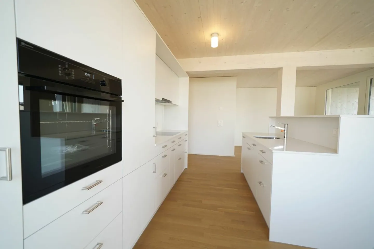 Modernes Wohnen im Zentrum von Inwil - Foto 3 di 11