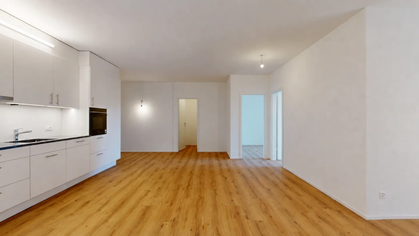 First occupancy after renovation - spacious 3.5-room apartment with open living concept - Photo 9 of 13