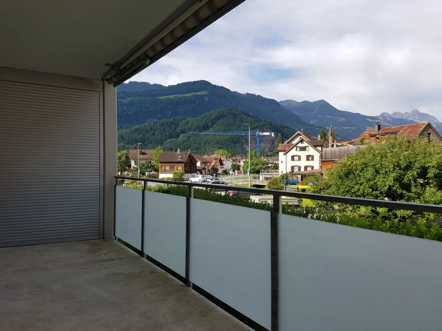 New and spacious 5.5-room apartment within walking distance to Lake Walensee - Photo 10 of 11