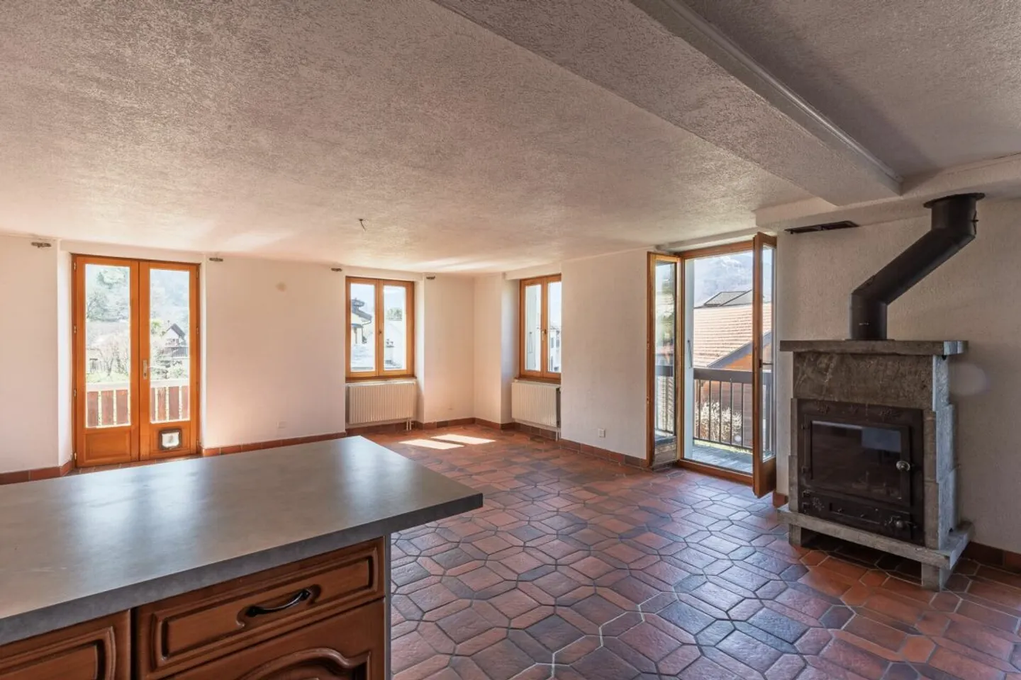 Dorfhaus mit 3 Wohnungen - Foto 6 von 13