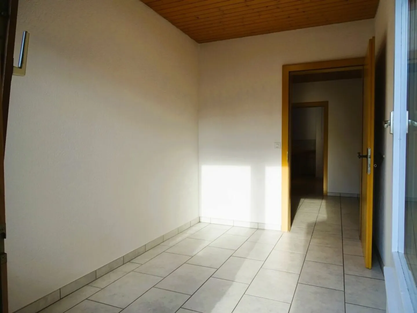 Charmante Wohnung mit Terrasse - Foto 5 von 13