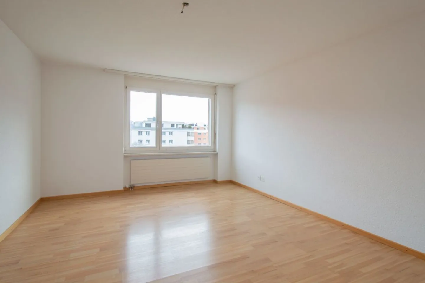 Central living with wonderful views of the Pizol - Photo 7 of 13