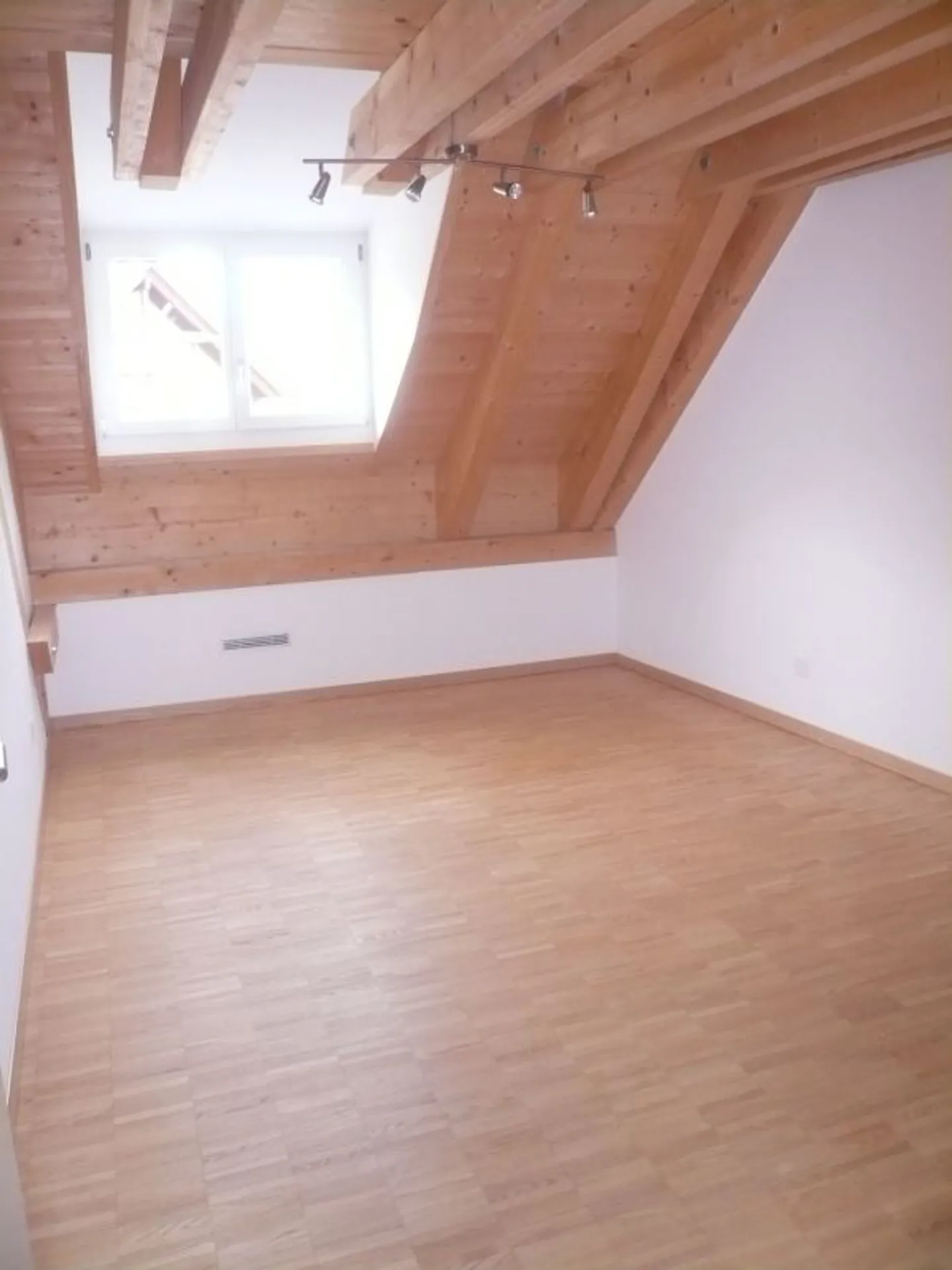 Moderne Loftwohnung in Mels - Foto 5 von 11