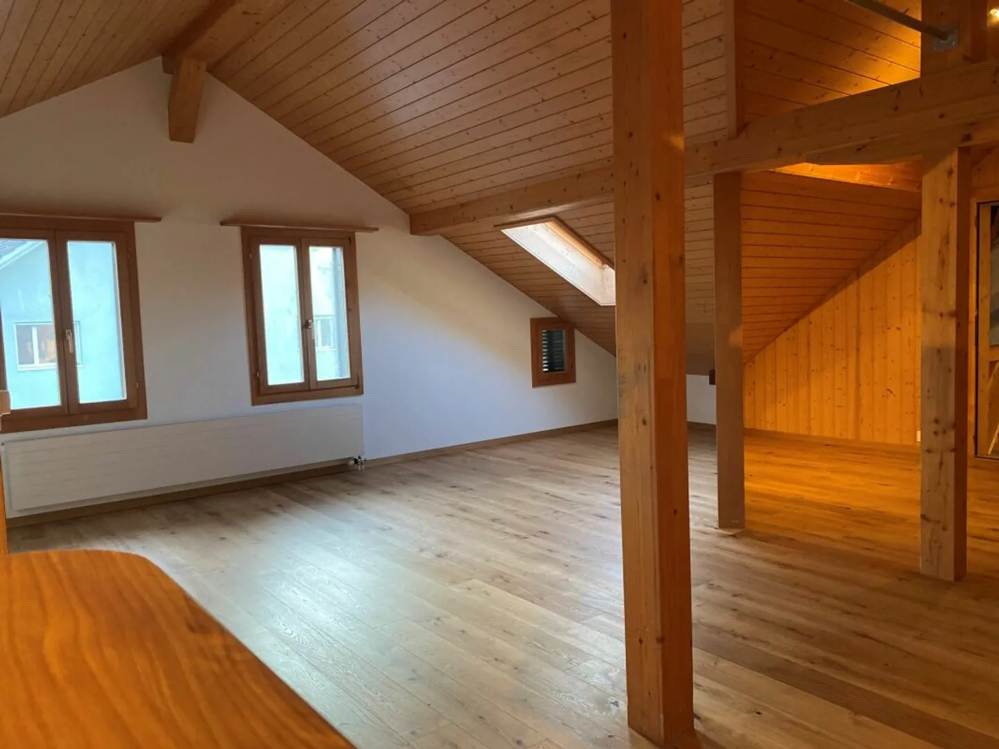 Grosszügige Dachwohnung im 3-Familienhaus - Foto 6 von 7