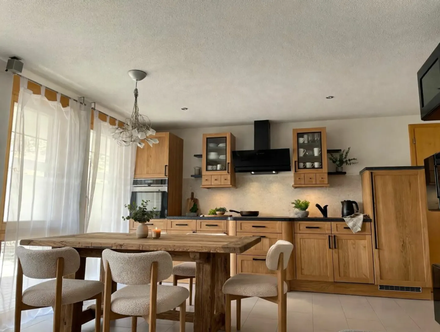 Charmante 2.5 Zimmer Wohnung - Foto 3 von 13